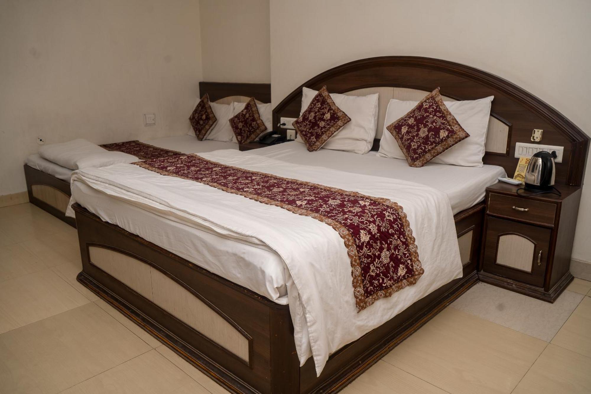 Hotel Ruby Jaipur Eksteriør billede