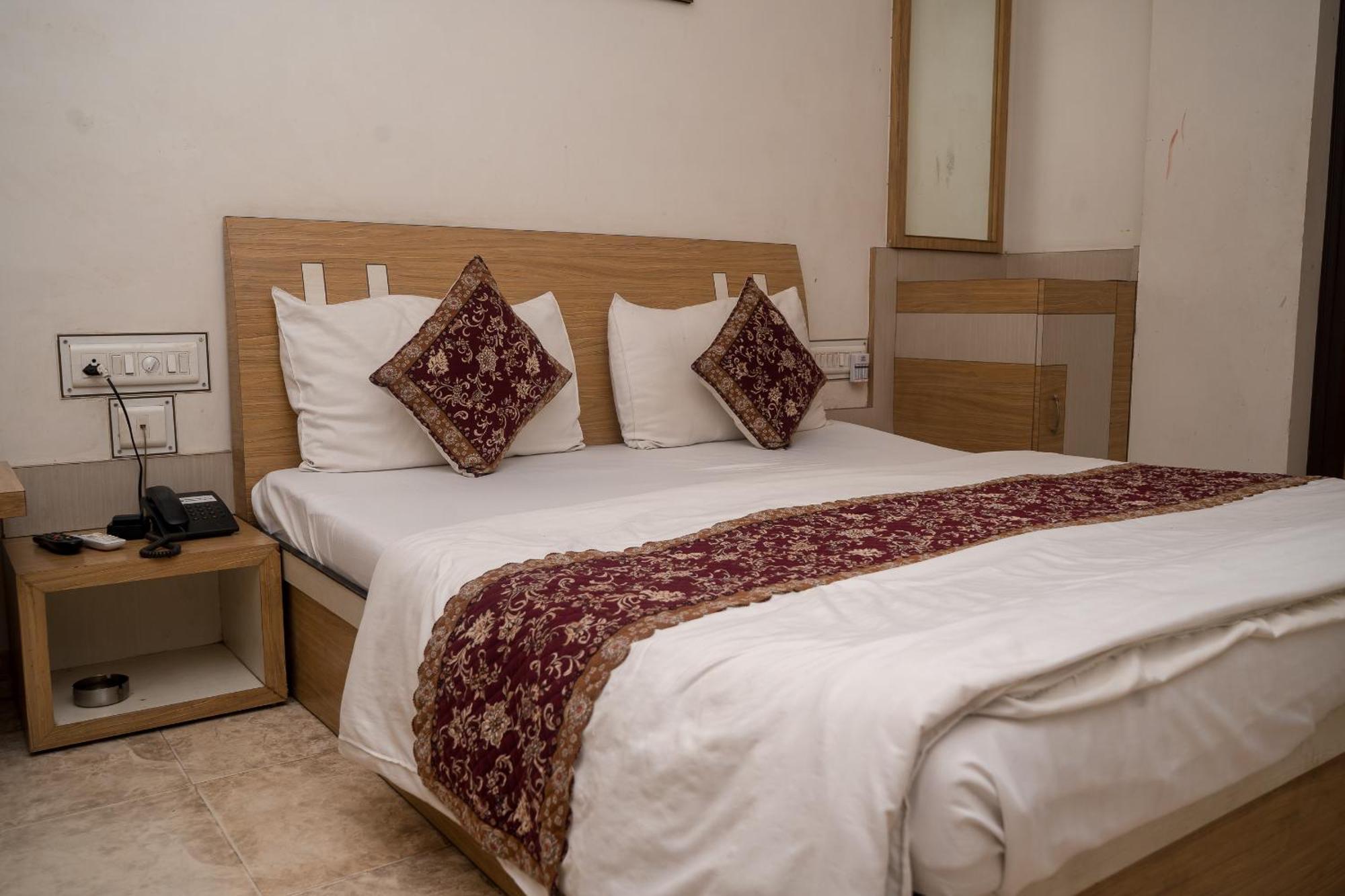 Hotel Ruby Jaipur Eksteriør billede